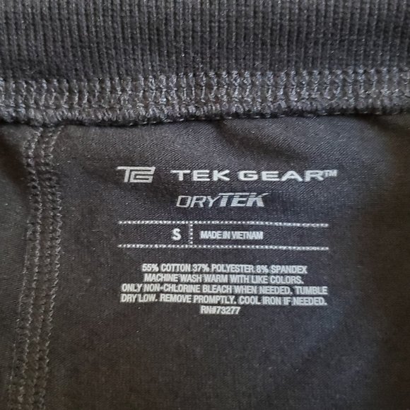 NWT Tek Gear Activewear Black Ruched Capri Leggings Pants Size Small - Picture 7 of 8